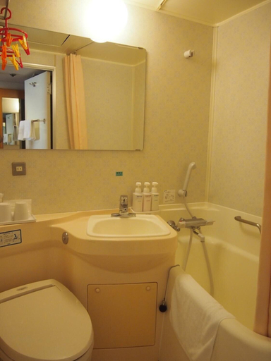 Bathroom 4, Hotel Taisei Annex, Kagoshima