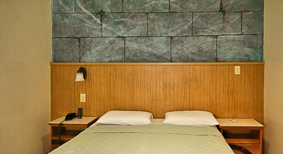 Bedroom 3, Hotel Castilla, David