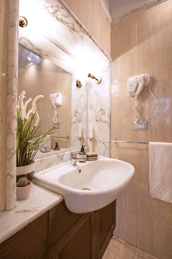 Bathroom, Villa Luciano - Luxury Design Apartments, Roma