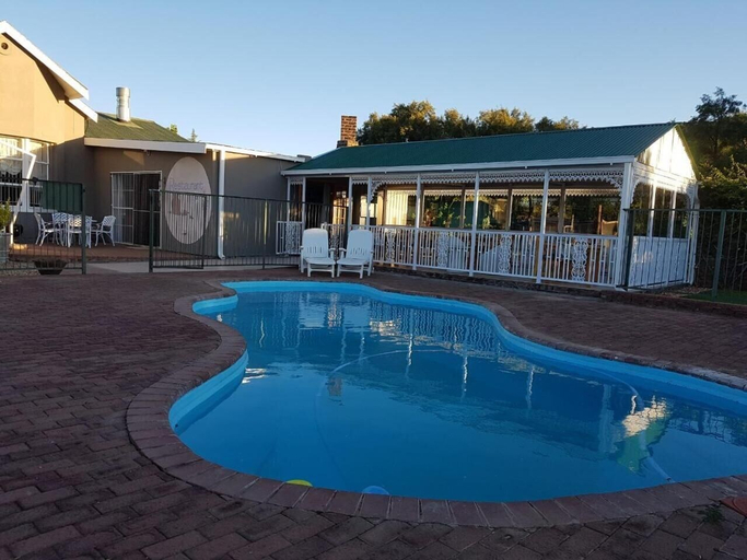 Sport & Beauty 4, Die Kleipot Guesthouse, Pixley ka Seme