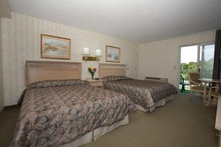 Bedroom 3, Winnapaug Inn, Washington