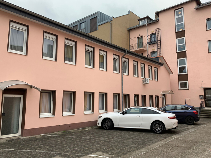 Exterior & Views 2, Hotel Am Kurfuerstenplatz - Messe, Frankfurt am Main