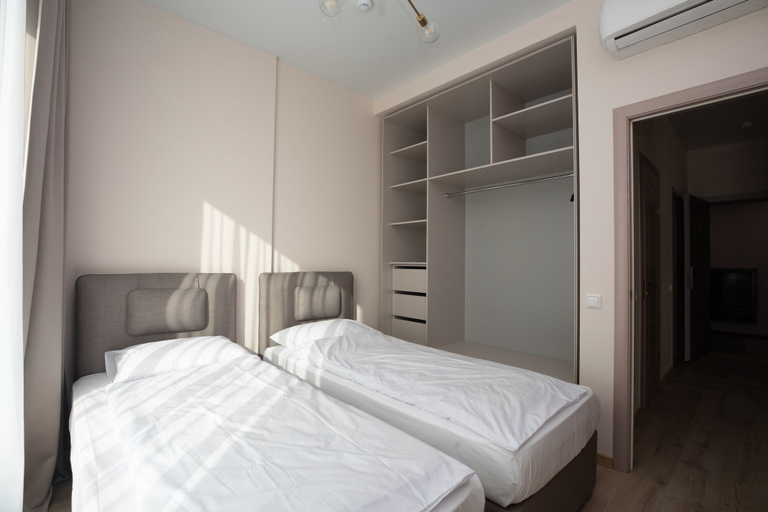 Bedroom 3, Apart-hotel ANISE MonArch, North-Western