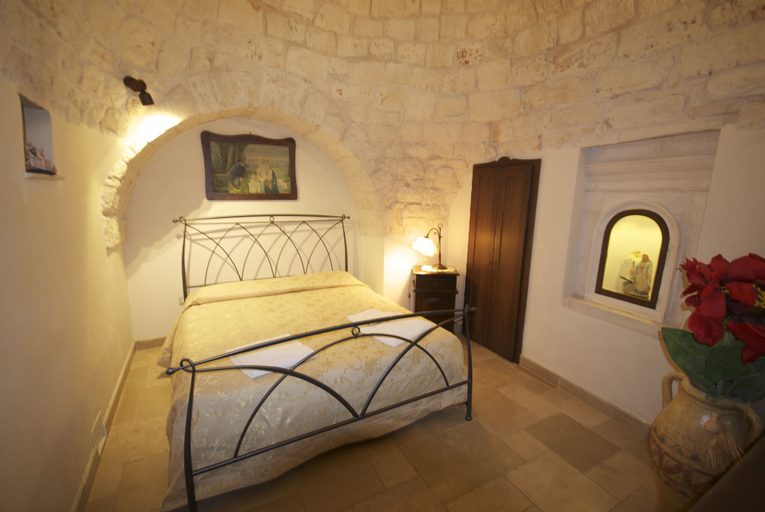 Bedroom 2, Trulli e Puglia, Bari