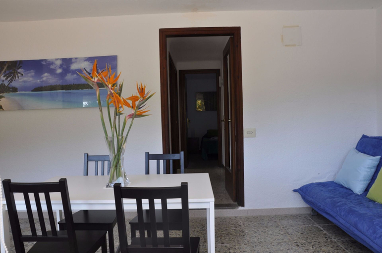 Others 4, Apartamentos Maniu, Barcelona