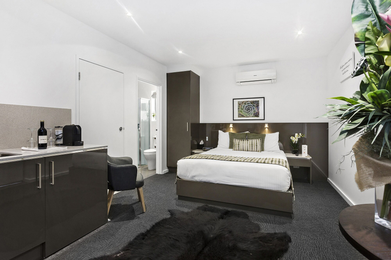 Bedroom 23
