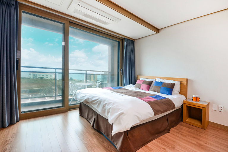 Bedroom 3, Jeju Resort, Jeju