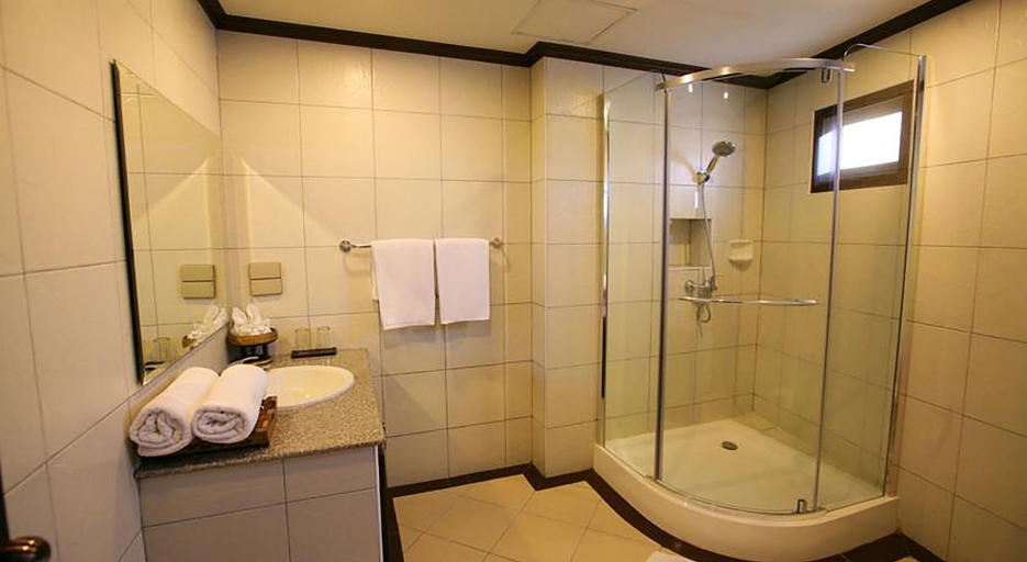Bathroom 4, Top North Hotel, Muang Chiang Mai