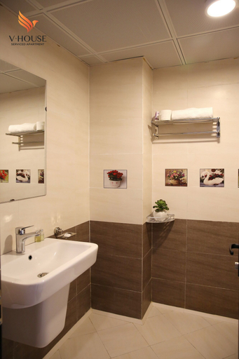 Bathroom 4, V House 5 Serviced Apartment, Từ Liêm