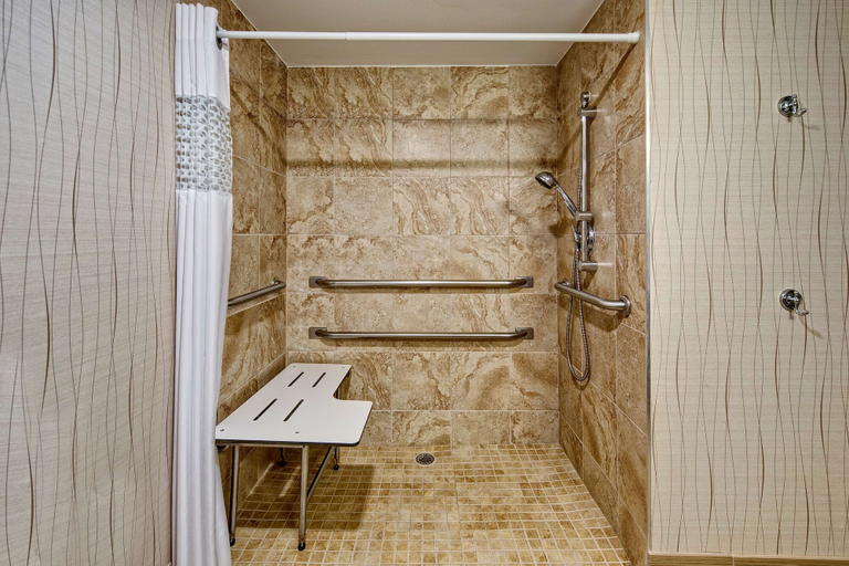 Bathroom 4, Hampton Inn Houston Baytown, Houston
