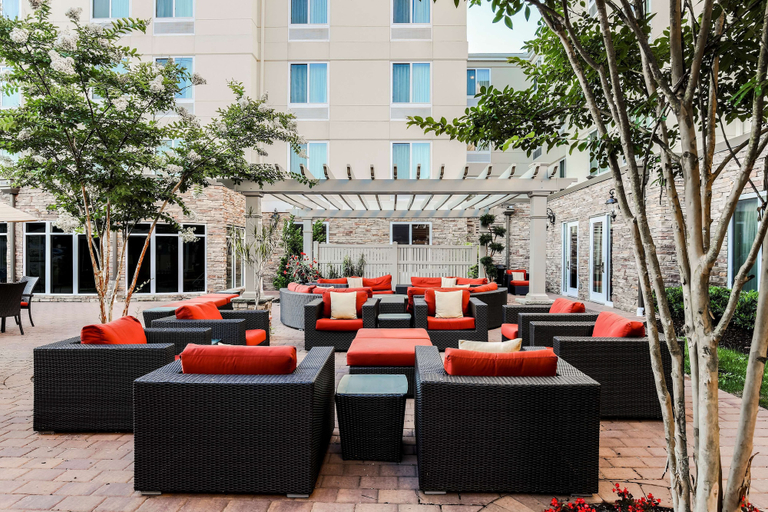 Others 4, Hilton Garden Inn Melville, Nassau