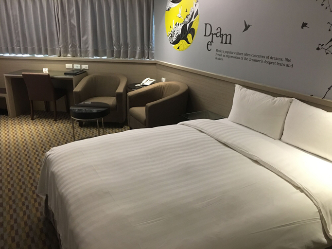 Bedroom 3, Chiayi Look Hotel, Chiayi City