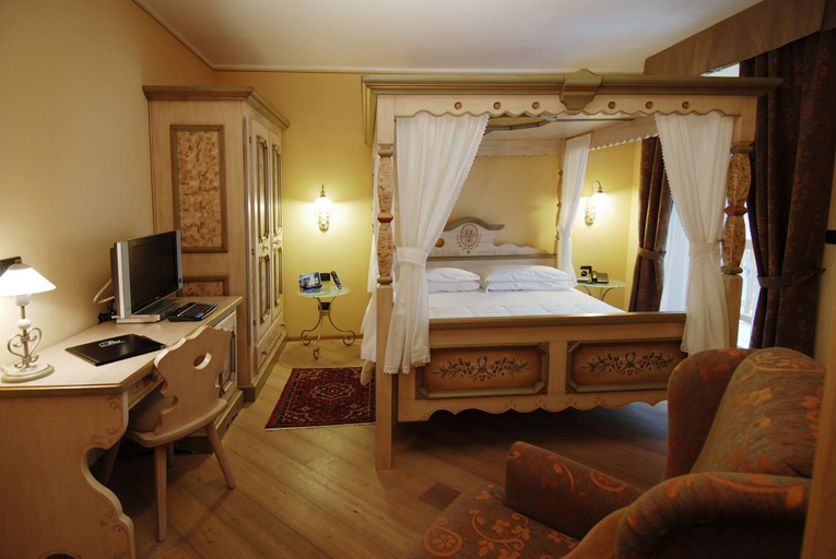 Bedroom 3, Hotel Bes & Spa, Hautes-Alpes