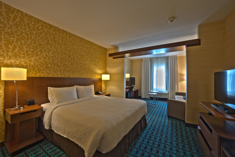 Bedroom 3, Fairfield Inn & Suites Houston Northwest/Willowbrook, Houston