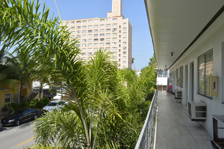 Others 3, Art Deco Ocean Walk Apartments, Miami-Dade
