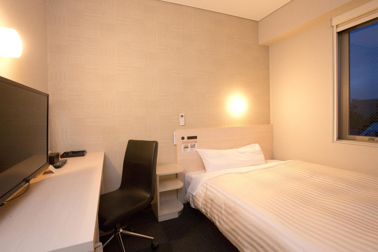 Bedroom 4, Super Hotel Miyazaki, Miyazaki