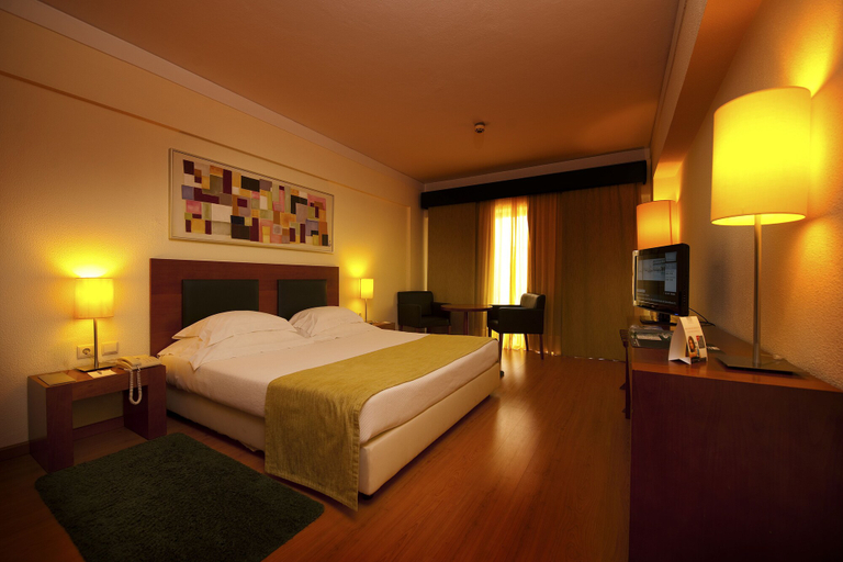 Bedroom 3, Vila Gale Cerro Alagoa Resort Hotel, Albufeira