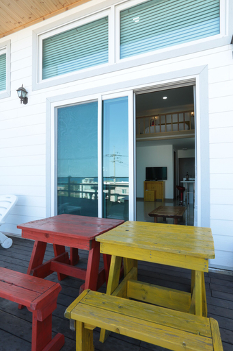 Exterior & Views, Seaview Pension, Gangneung