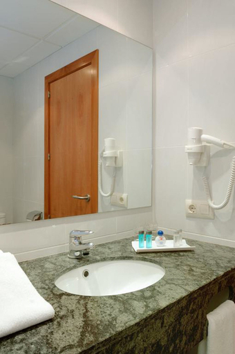 Bathroom 5, Gran Hotel Flamingo – Adults Only, Girona