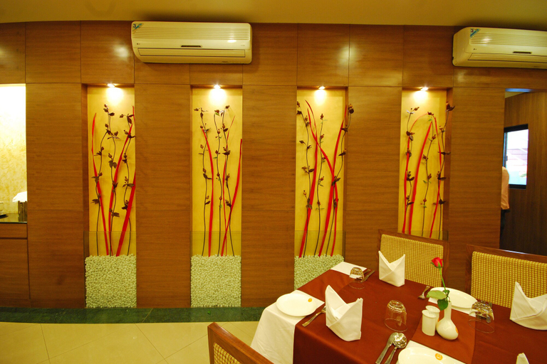 Food & Drinks 5, Phoenix Hotel, Pune