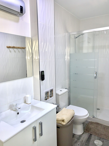 Bathroom, Casa Ekaterina de Novelda, Alicante