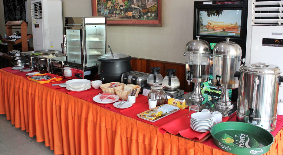 Food & Drinks 5, Mekong Hotel, Vientiane
