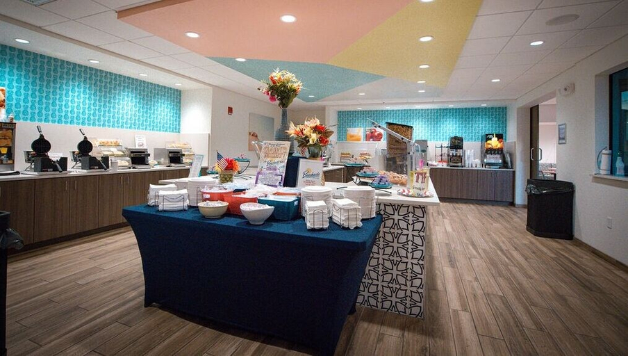 Food & Drinks 5, Beachside Hotel & Suites Cocoa Beach - Port Canaveral, Brevard