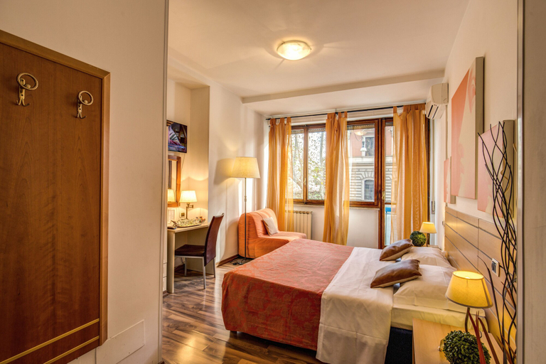 Bedroom 4, Trastevere Rooms, Rome