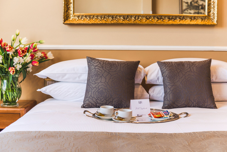 Bedroom 2, Raeli Hotel Lux, Roma