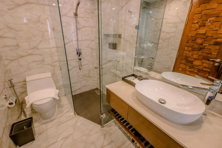 Bathroom 5, The Privilege Hotel Ezra Beach Club, Ko Samui