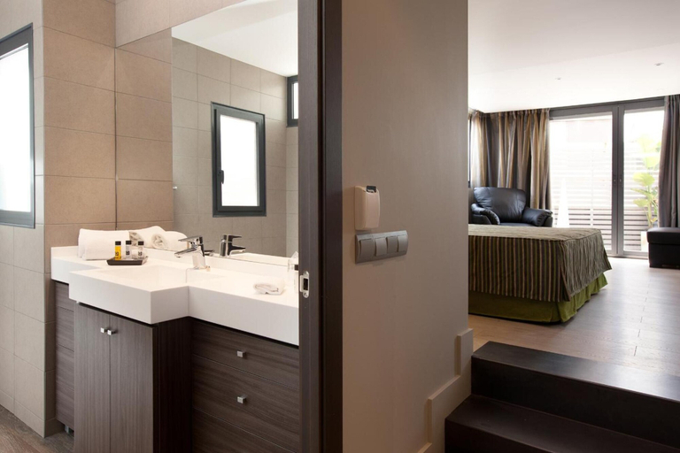 Bathroom 4, Dalia Ramblas, Barcelona