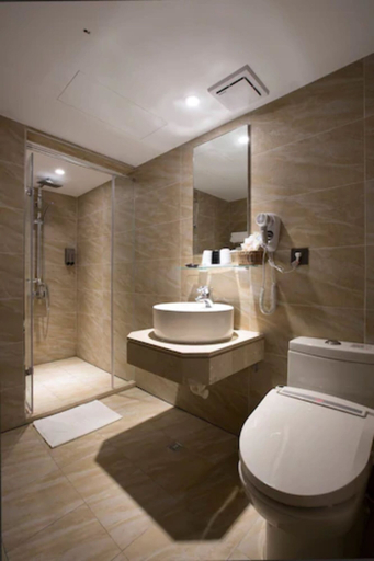 Bathroom 4, Noble Hotel, Taipei City