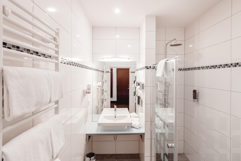 Bathroom 4, Hotel Allegro, Wien