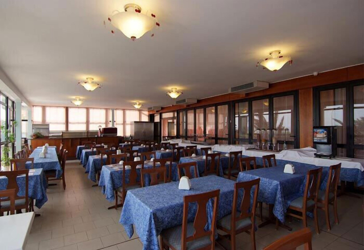 Food & Drinks 4, Hotel Roma, Ancona