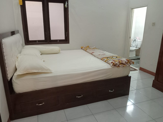 Bedroom 4, Asri Homestay Ponorogo, Ponorogo
