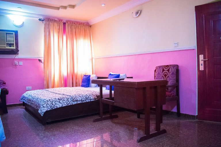 Bedroom 3, Maria Suites, Mushin