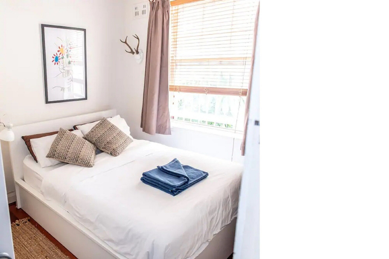 Bedroom 4, Chic Quiet Apt Close to Everything H404, Sydney