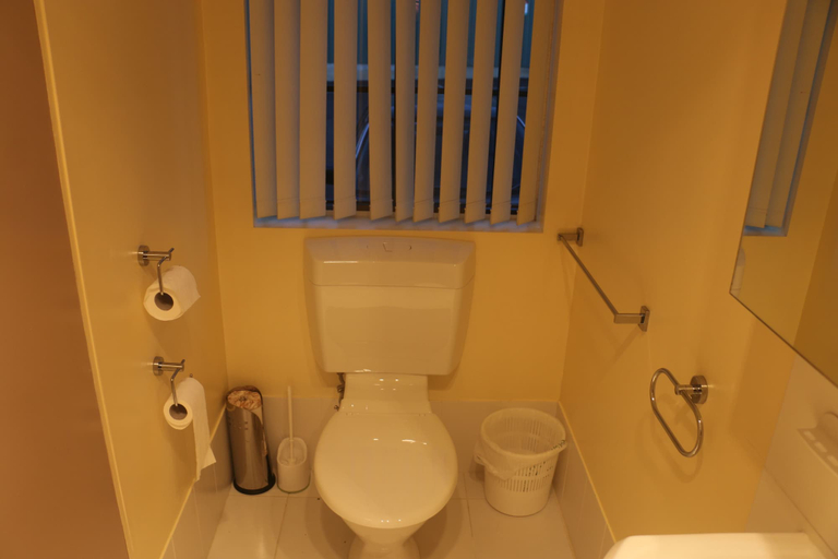 Bathroom 4, Westside Studio Apartments, Armidale Dumaresq