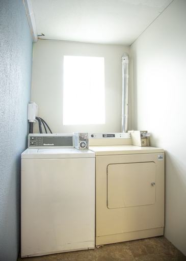 Bathroom 4, Happy Day Inn, Greater Vancouver