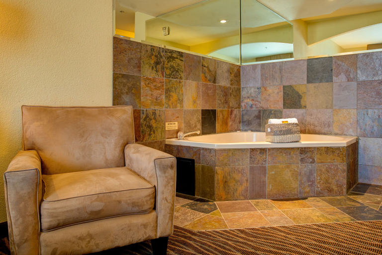 Bathroom 4, Best Western Plus Ellensburg Hotel, Kittitas