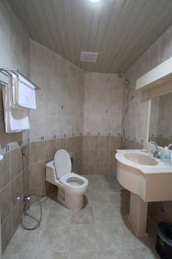 Bathroom 5, Raoum Inn Serviced Apartments- Hail