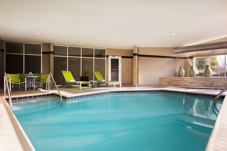 Sport & Beauty 3, DoubleTree by Hilton Hotel Oklahoma City Airport, Oklahoma