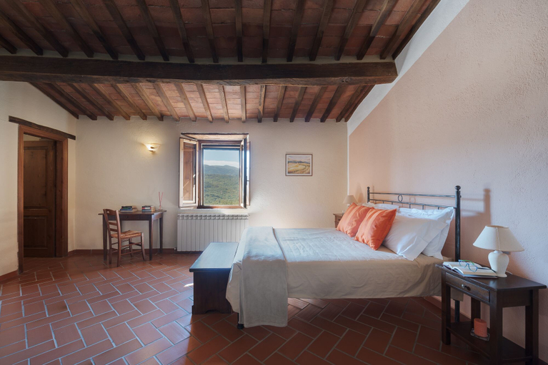 Bedroom 2, Terre di GIORGIO - Agriturismo Villa la Palazzetta, Siena