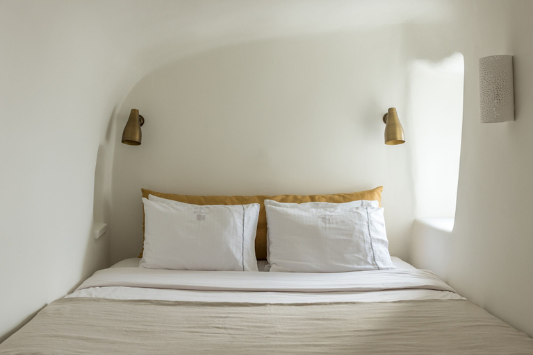 Bedroom 3, Art Maisons Oia Castle, South Aegean