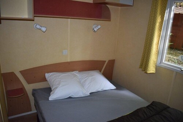 Bedroom 3, Camping la Garenne, Dordogne