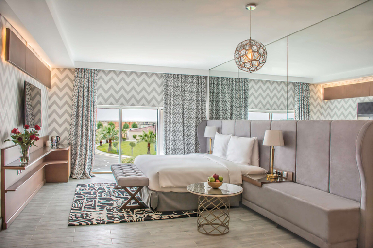 Bedroom 2, Radisson Blu Resort, Al Khobar Half Moon Bay