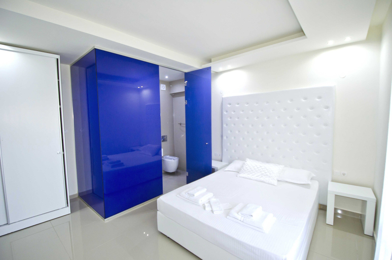 Bedroom 4, Hotel Macedon, East Macedonia and Thrace