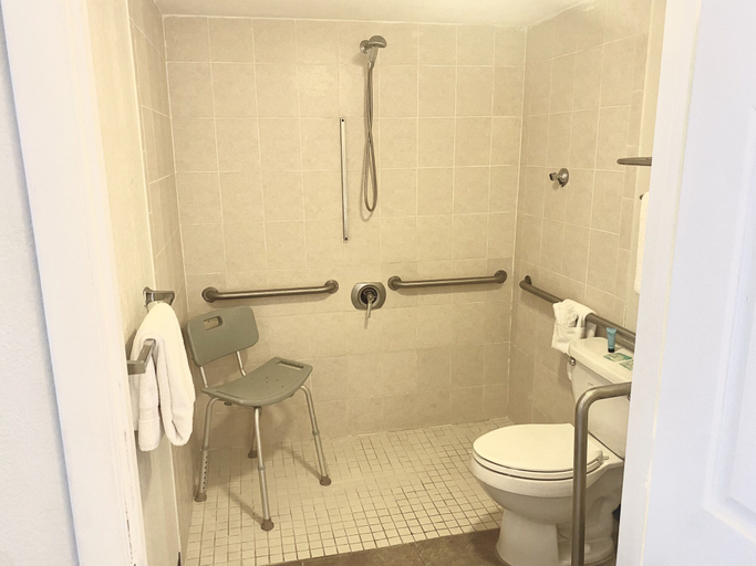Bedroom 5, Garden Inn Homestead, Miami-Dade