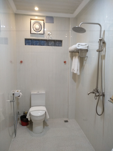 Bathroom 4, Kantel Hotel, Mandalay