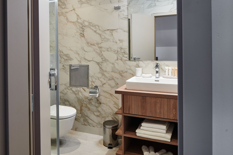 Bathroom 4, Hotel Urpin City, Banská Bystrica